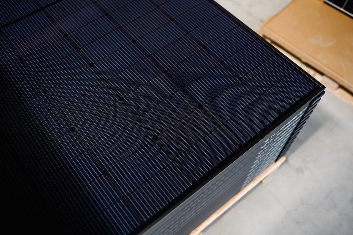 Meyer Burger Solarmodule hochwertiges Bild